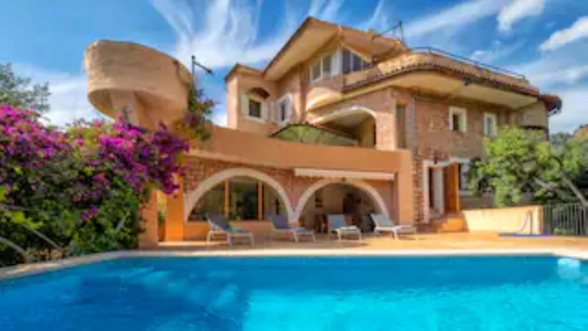 Villa Sol Y Montes *